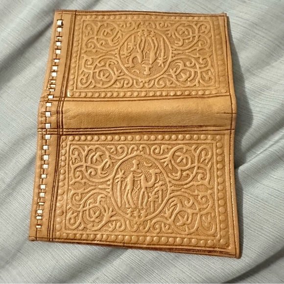 Treasures Of Morocco Wallet Leather Genuine carved Bi-fold Handmade Unisex Beige - Picture 5 of 7